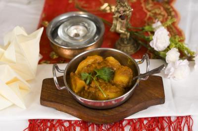 Balti Curries Falmouth North Nepalese Garlic Chilli Chicken Balti - Main Image